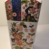 Vintage Japanese porcelain vase Imari floral cobalt red green