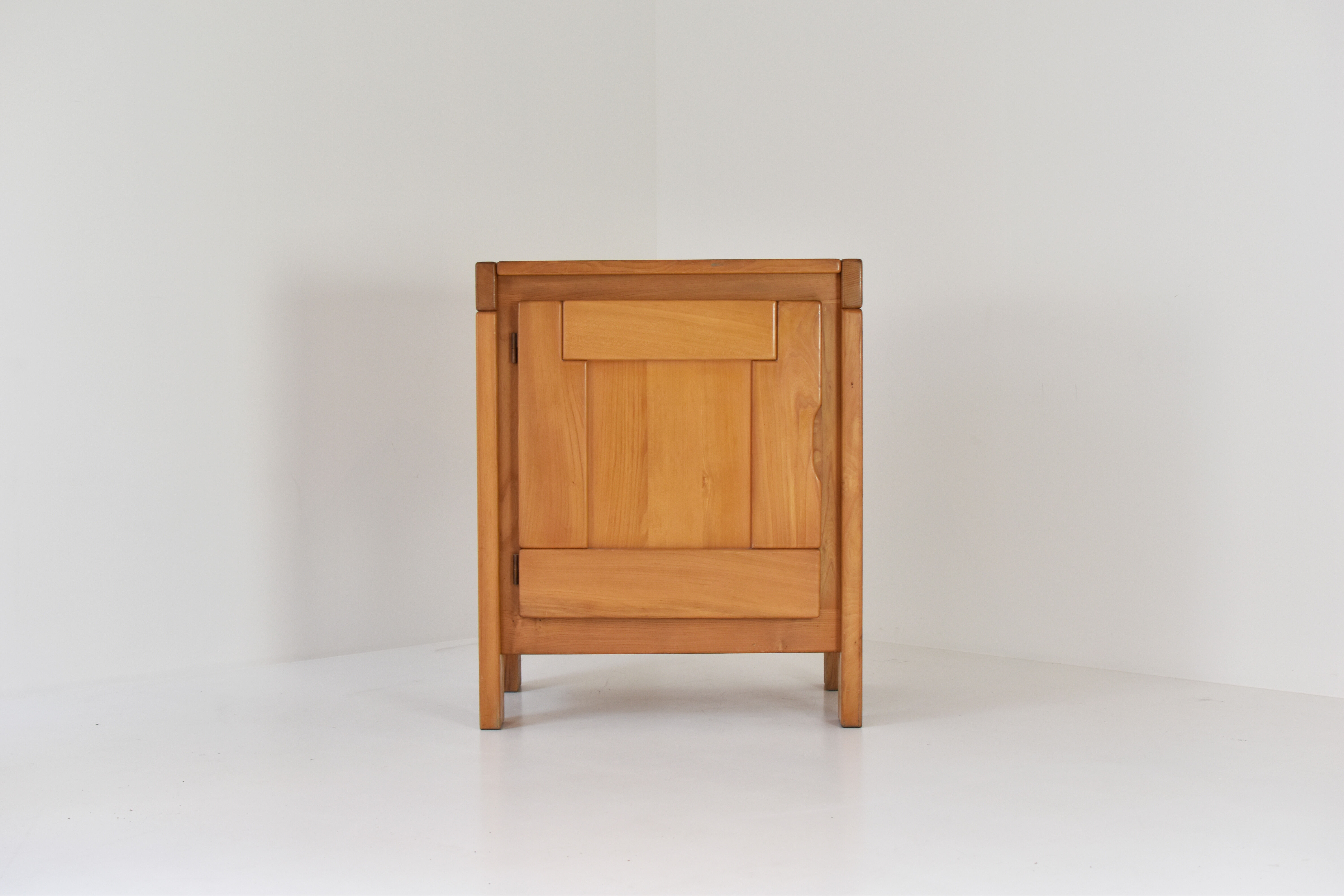 Cabinet designed and manufactured by Maison Regain, France, 1970.