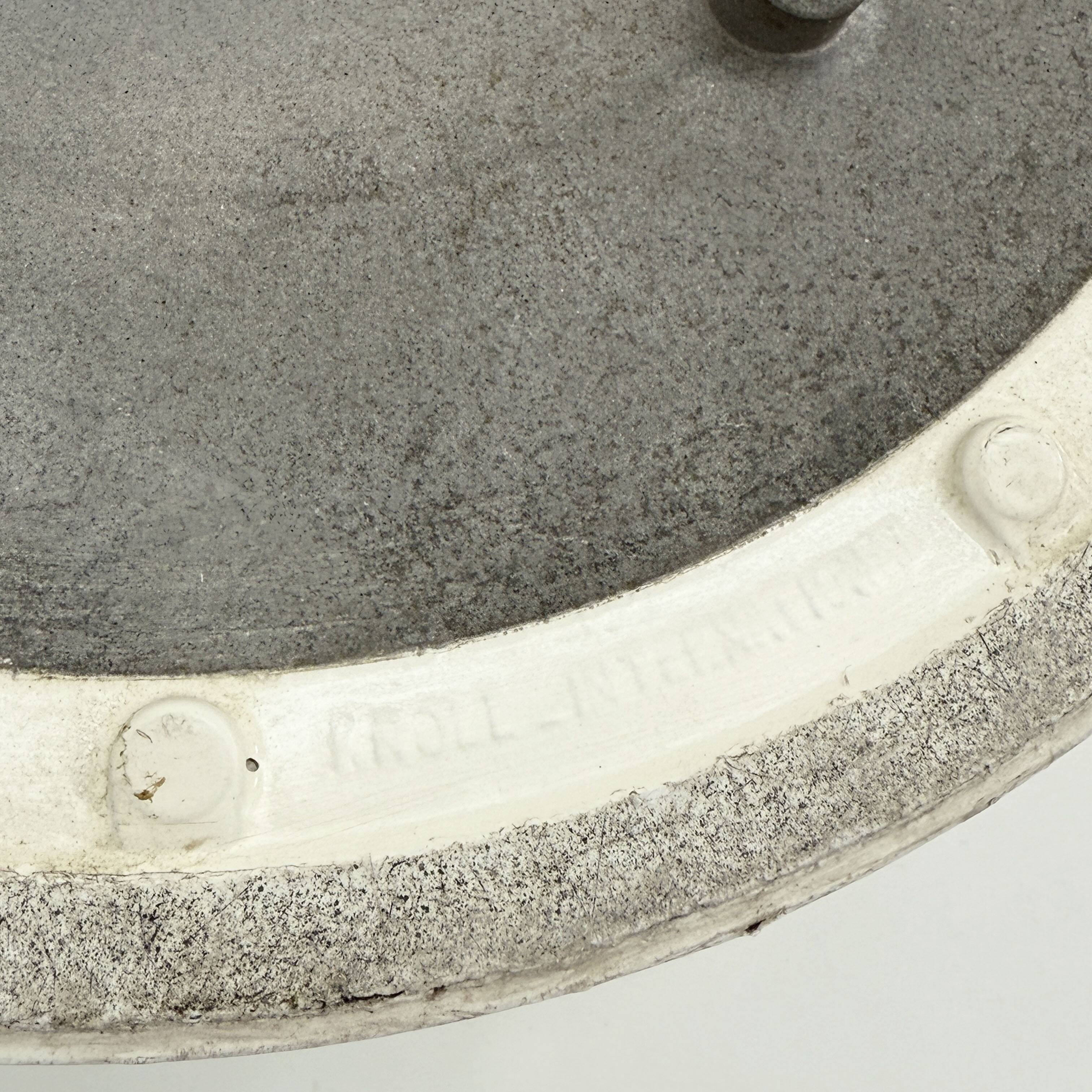 Tulip marble side table by Eero Saarinen for Knoll, 1970