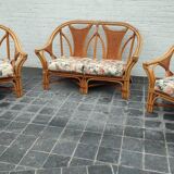 Set of 2 rattan armchairs with a bench.