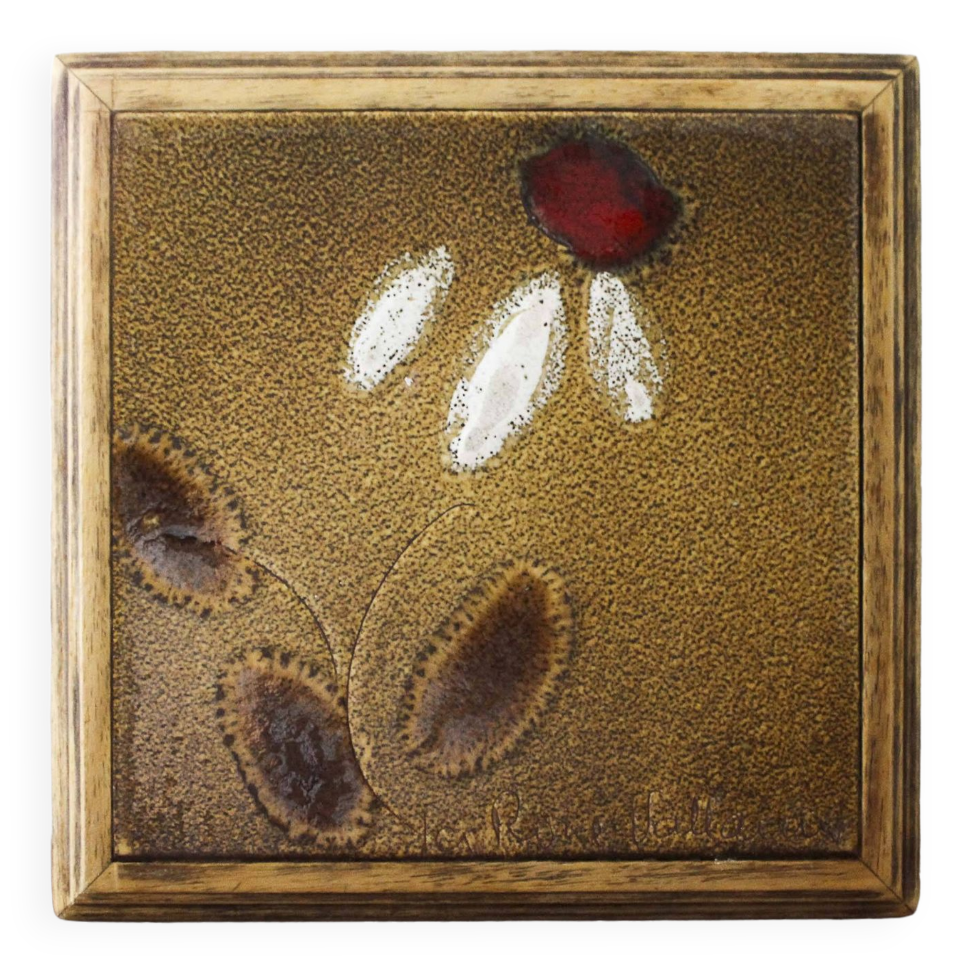 Ceramic dish deesous La Roue Vallauris