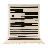 Traditional handwoven Berber rug, size 150 x 260 cm