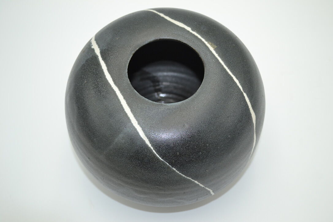 Vase boule de Aage Würtz