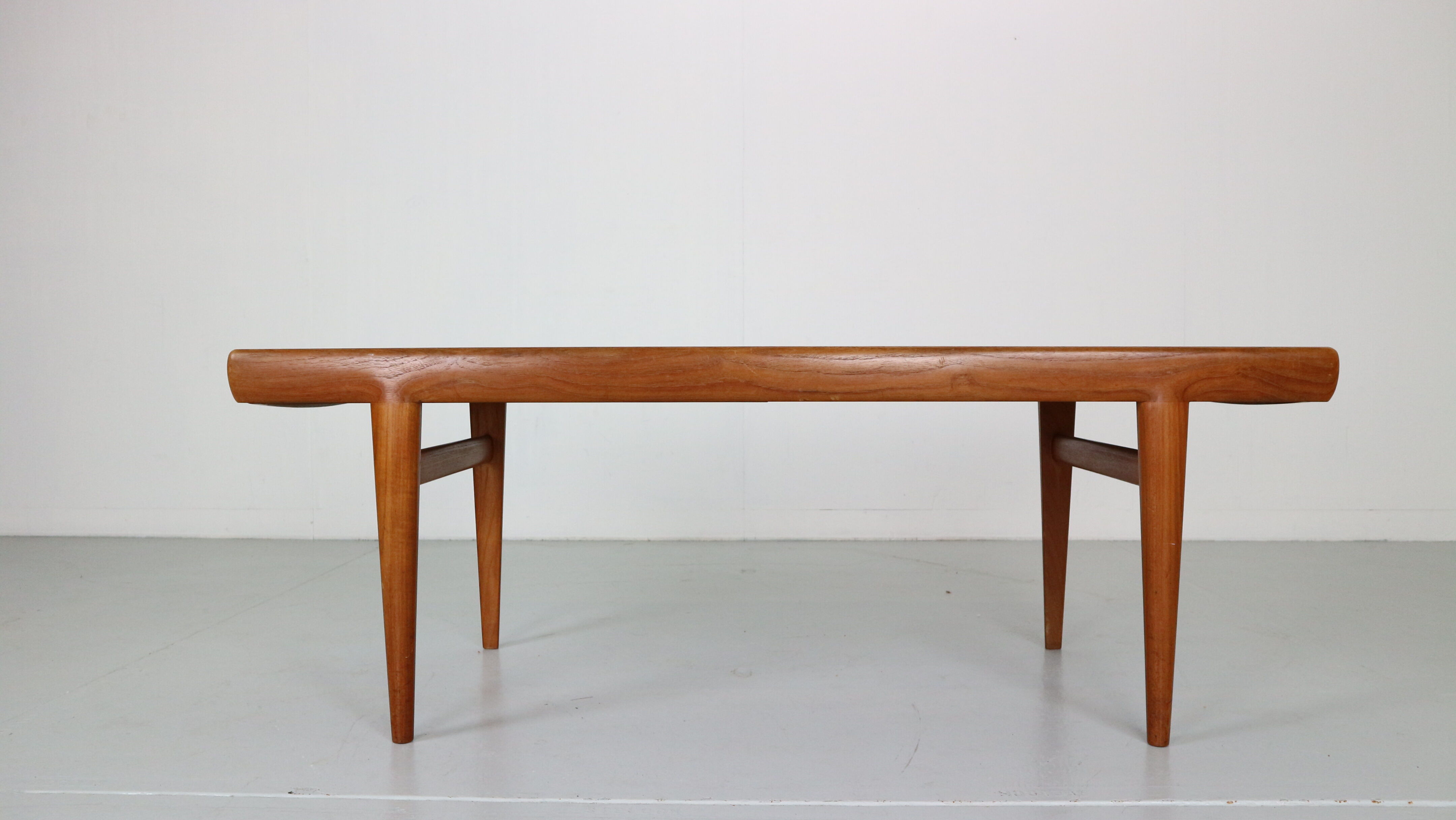 Johannes Andersen Teak Coffee Table for Silkeborg Møbelfabrik, 1960, Denmark