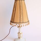 Lampe de table en verre doré opalin, années 1920
