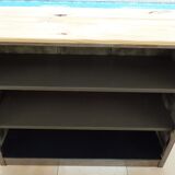 Industrial low metal furniture goes everywhere with wood top
