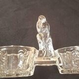 Saleron salt and pepper cellar character