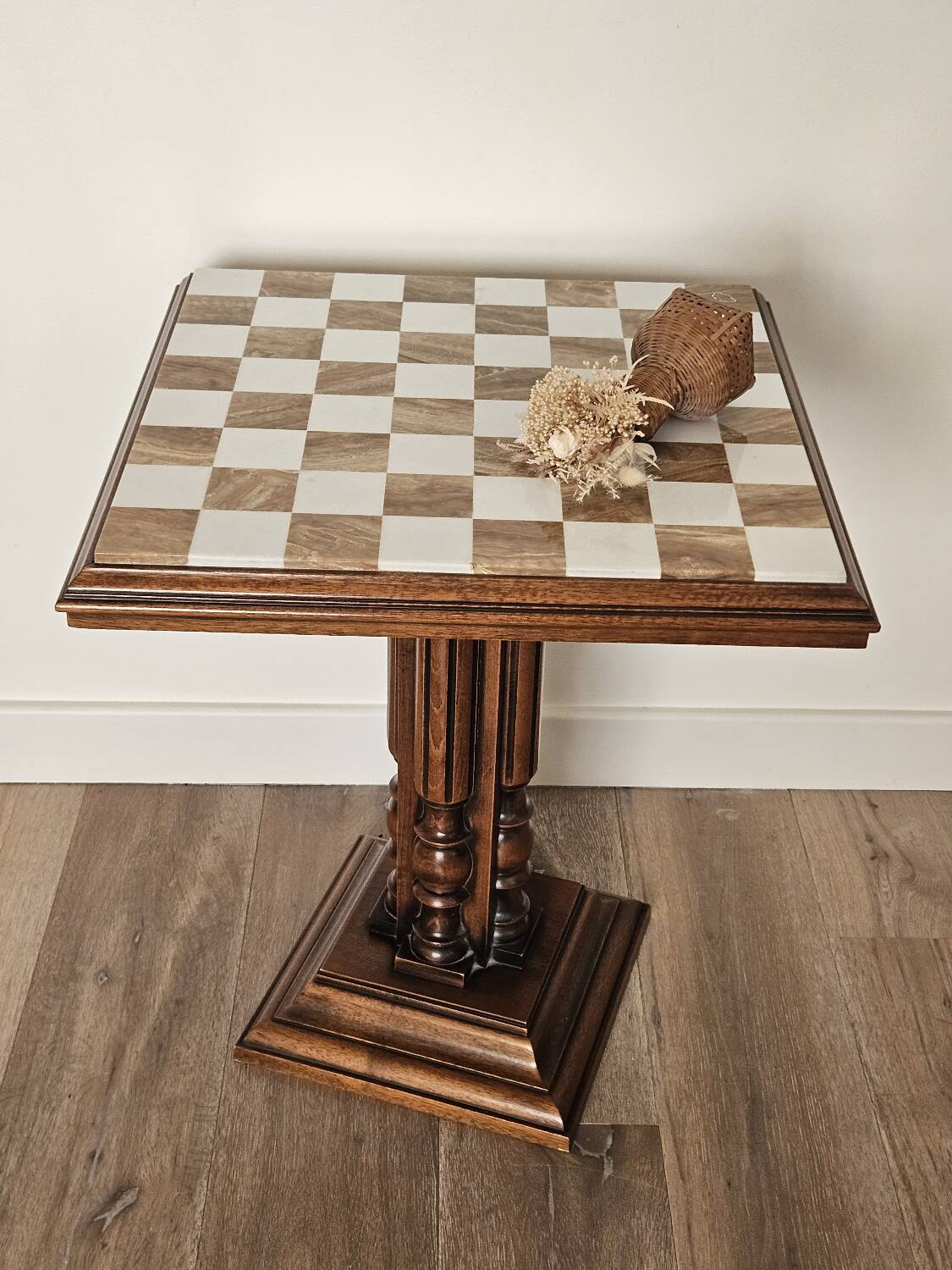 Onyx chess table on wooden stand
