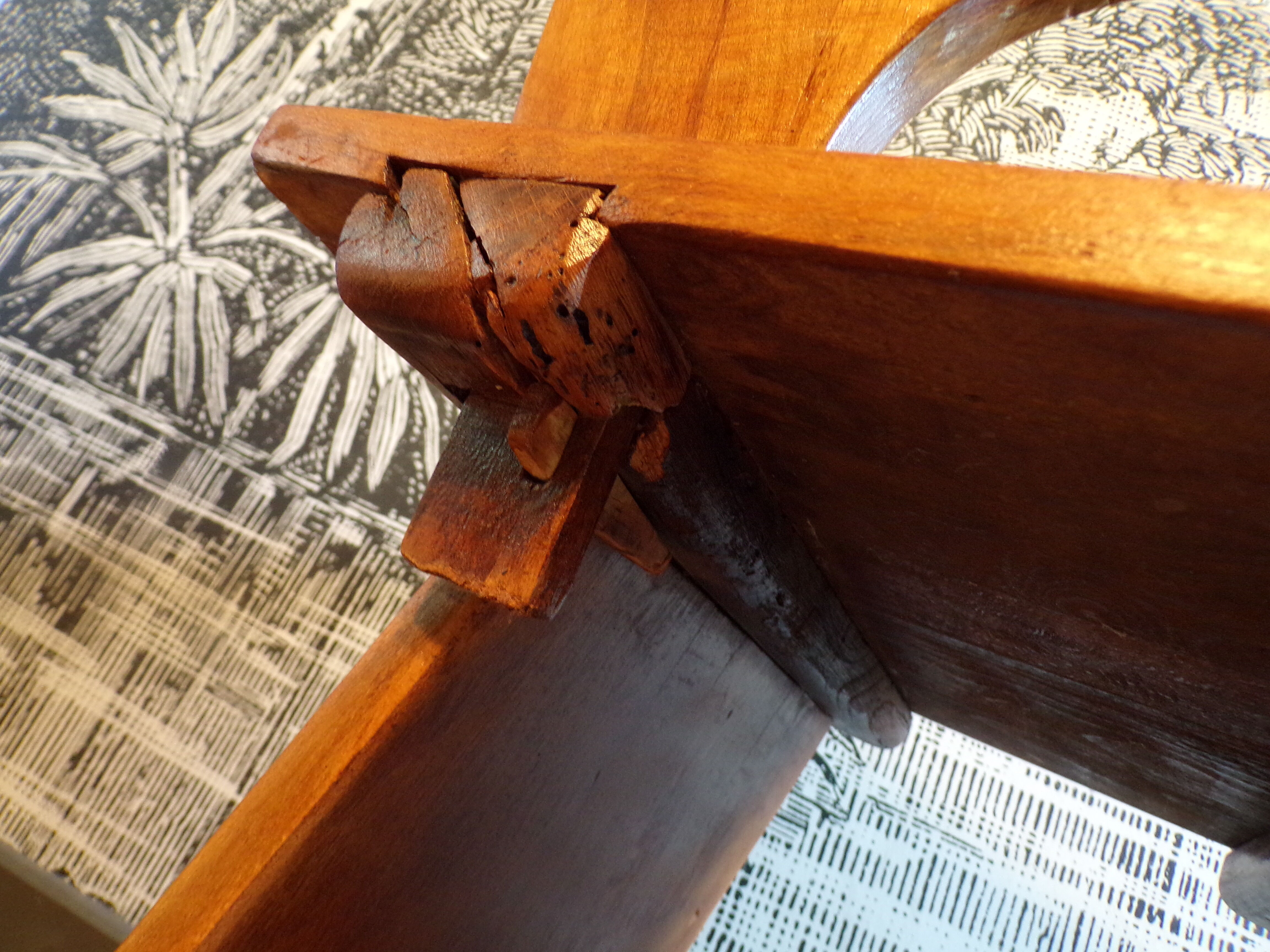 Reconstruction chair