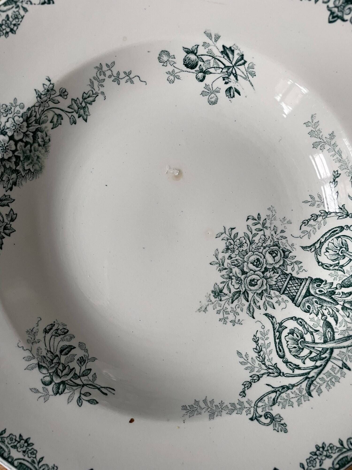 Set of 6 old Hollow Plates Earth of Iron mismatched