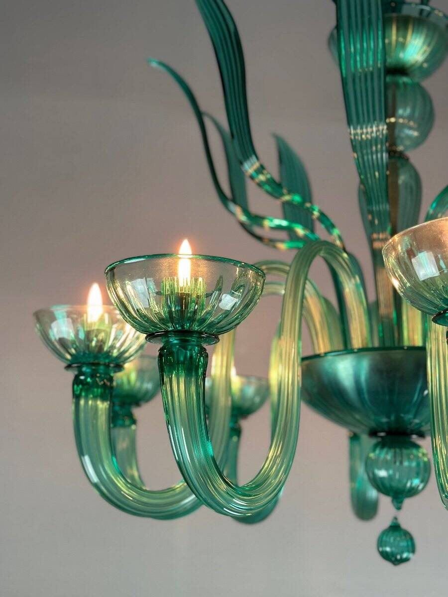 Venetian chandelier in emerald murano glass 10 arms of light