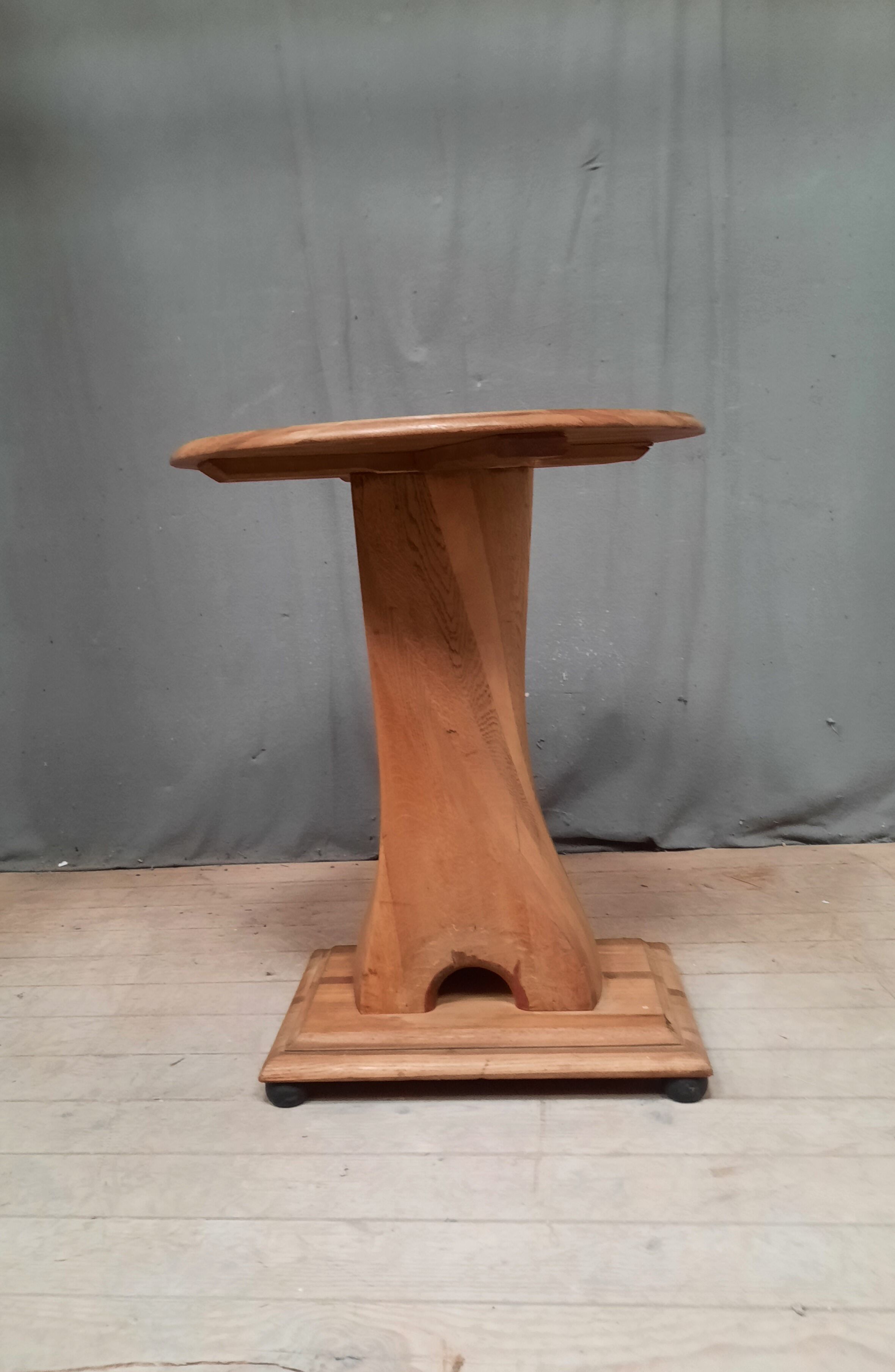 Helicopter side table