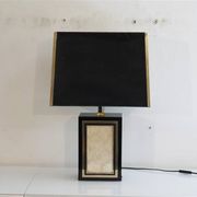 Lampe en laque et nacre 1970