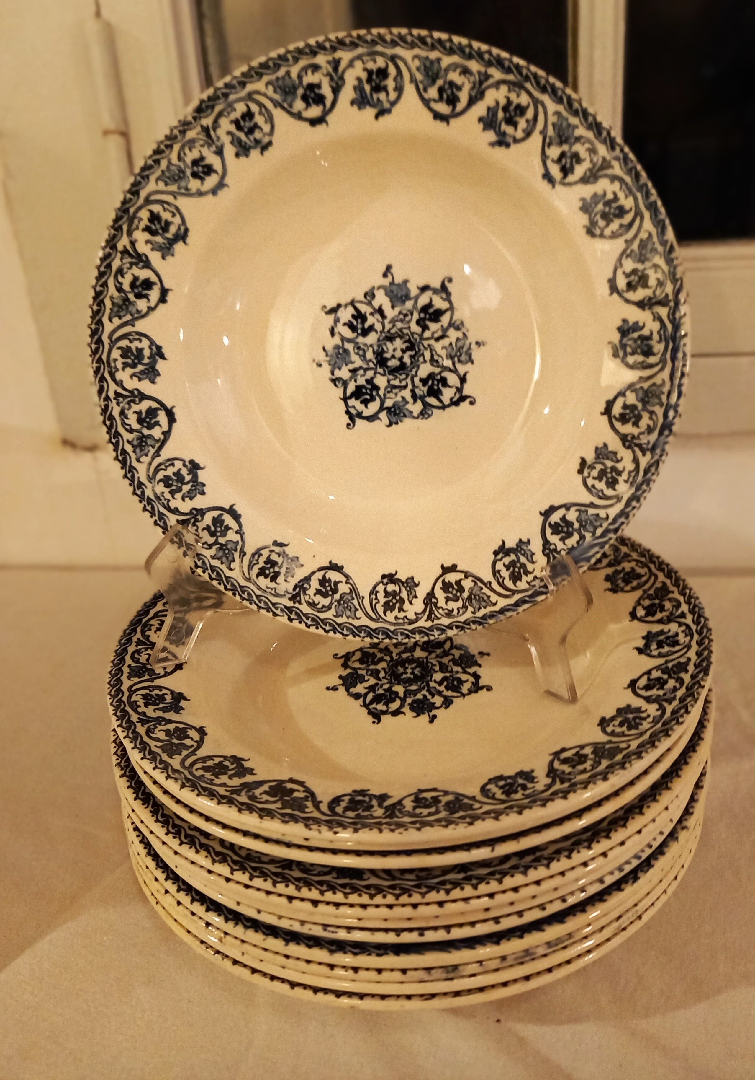 12 Terre de fer hollow plates, Brienne model, HB&Cie