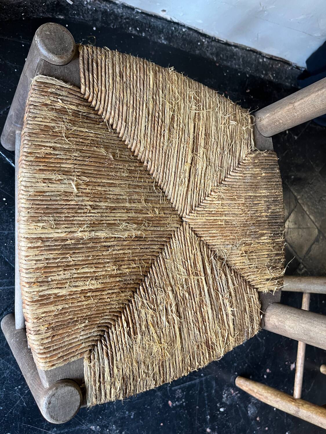 Lot of 6 straw chairs from the end of the 19th century