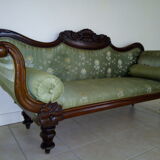 Former couch style camel back