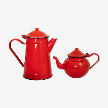 Lot d'une cafetière et une théière rouge Japy