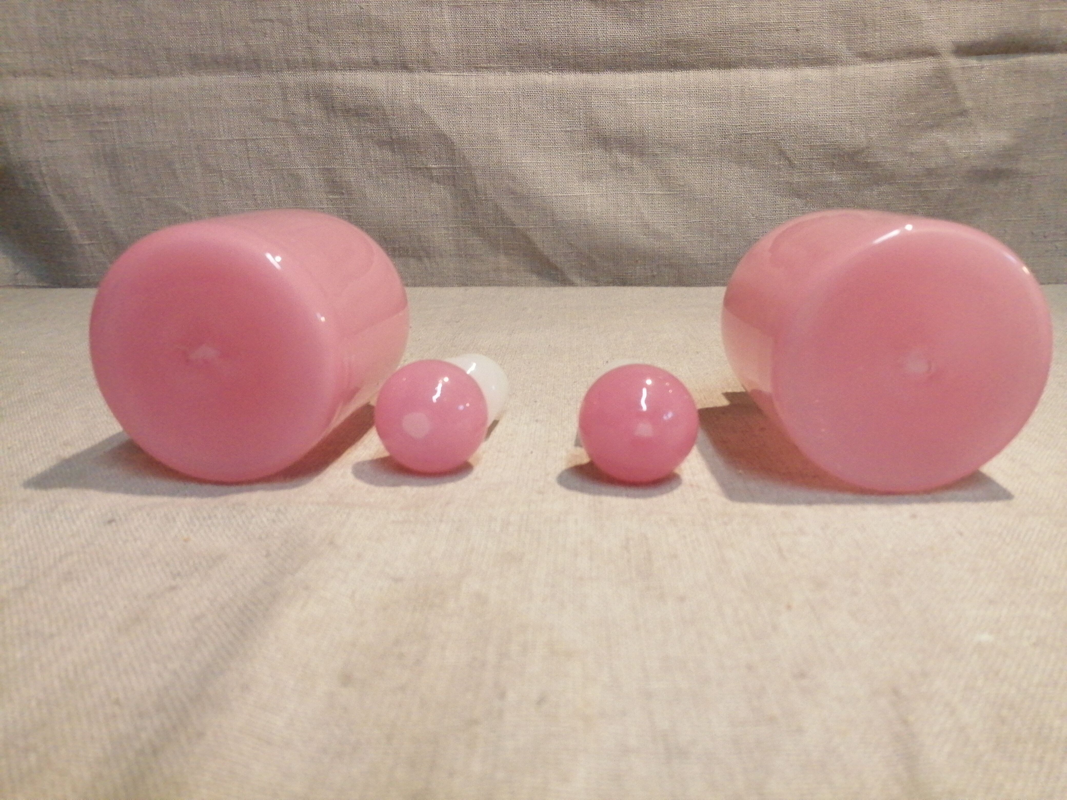 Pair of vintage flakes