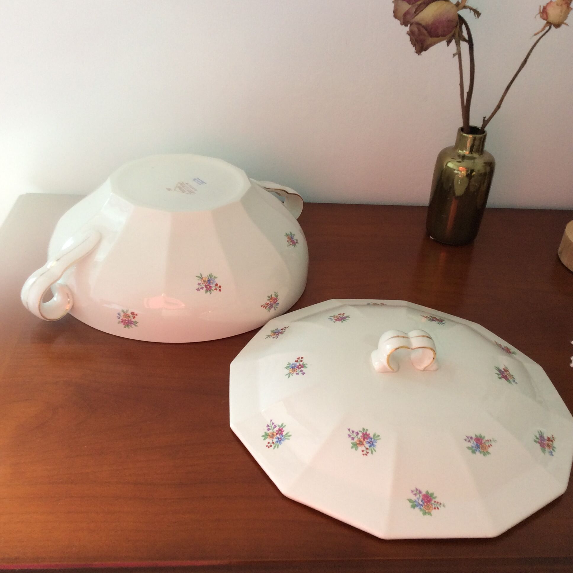 Old dodecagon tureen opaque porcelain Ceranord "Minerva"