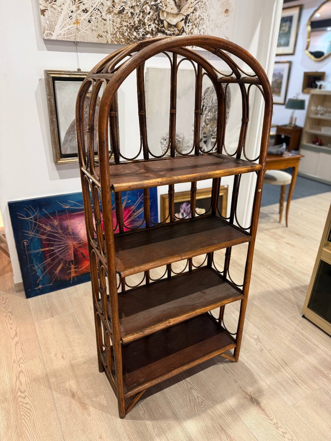 Étagère vintage en rotin - 4 niveaux - Made in Sri Lanka