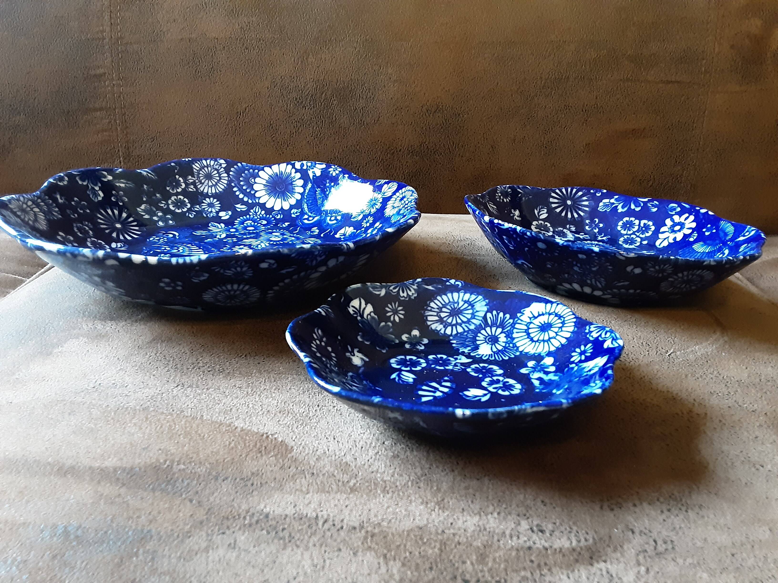 Set of 3 porcelain cups