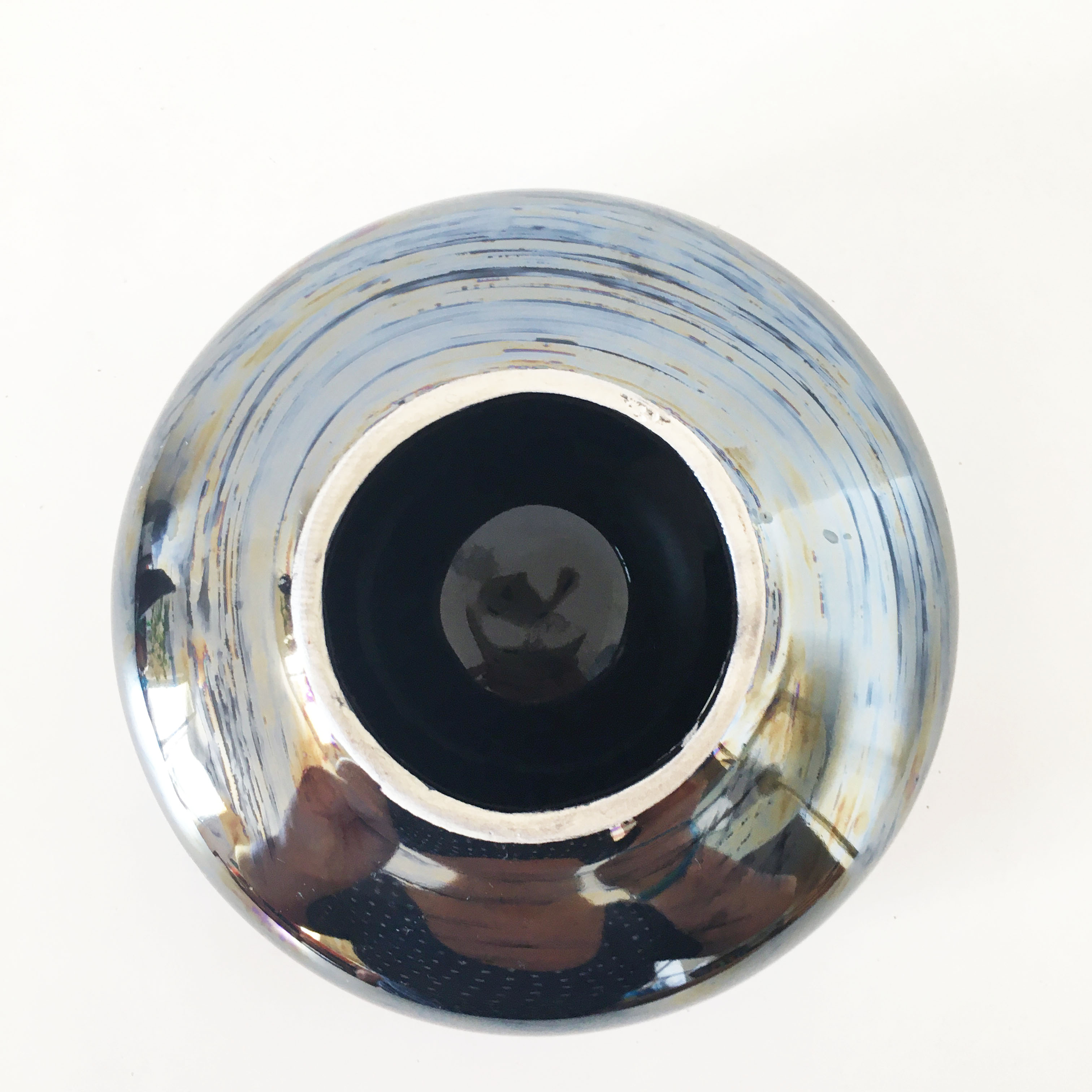 Ceramic silver enamel ashtray