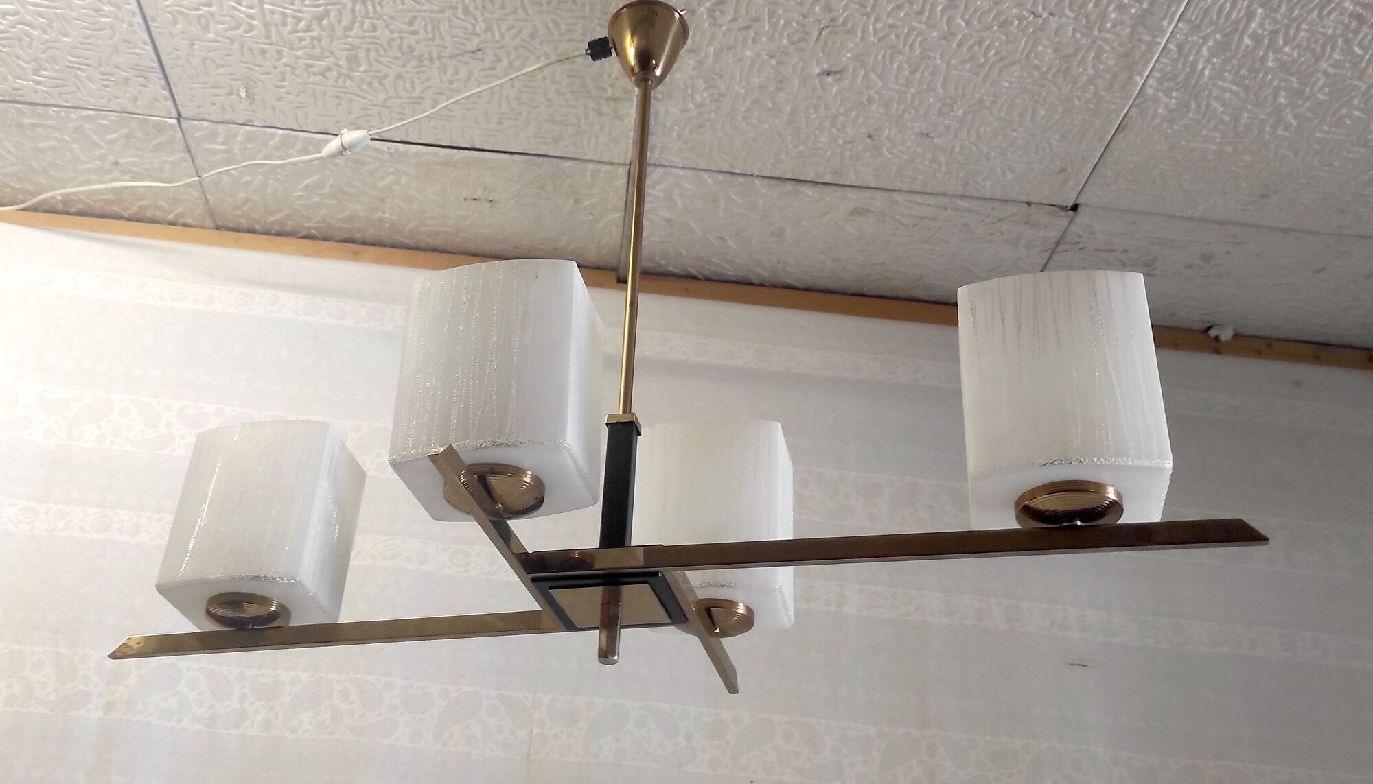 Chandelier in brass and lacquered metal 50s 60s