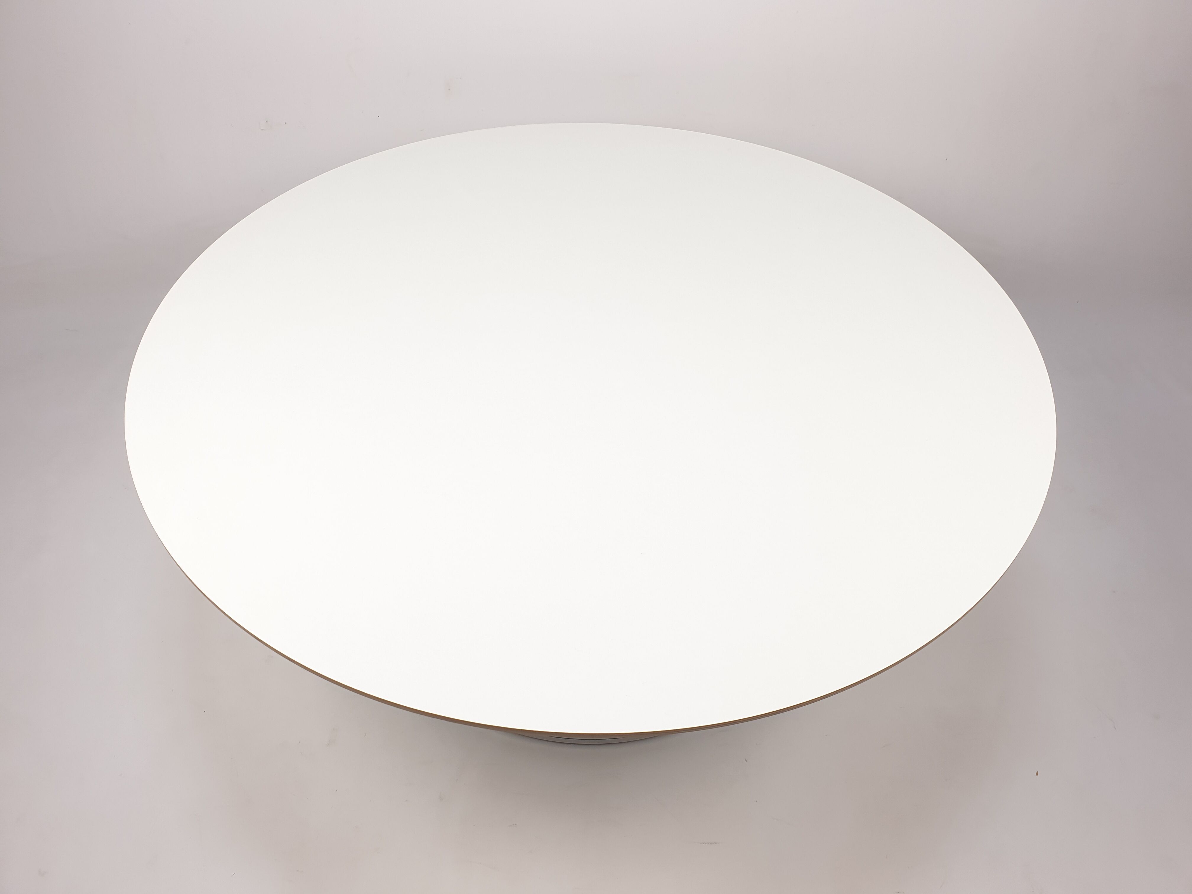 Round coffee table by Pierre Paulin for Artifort, 1990s