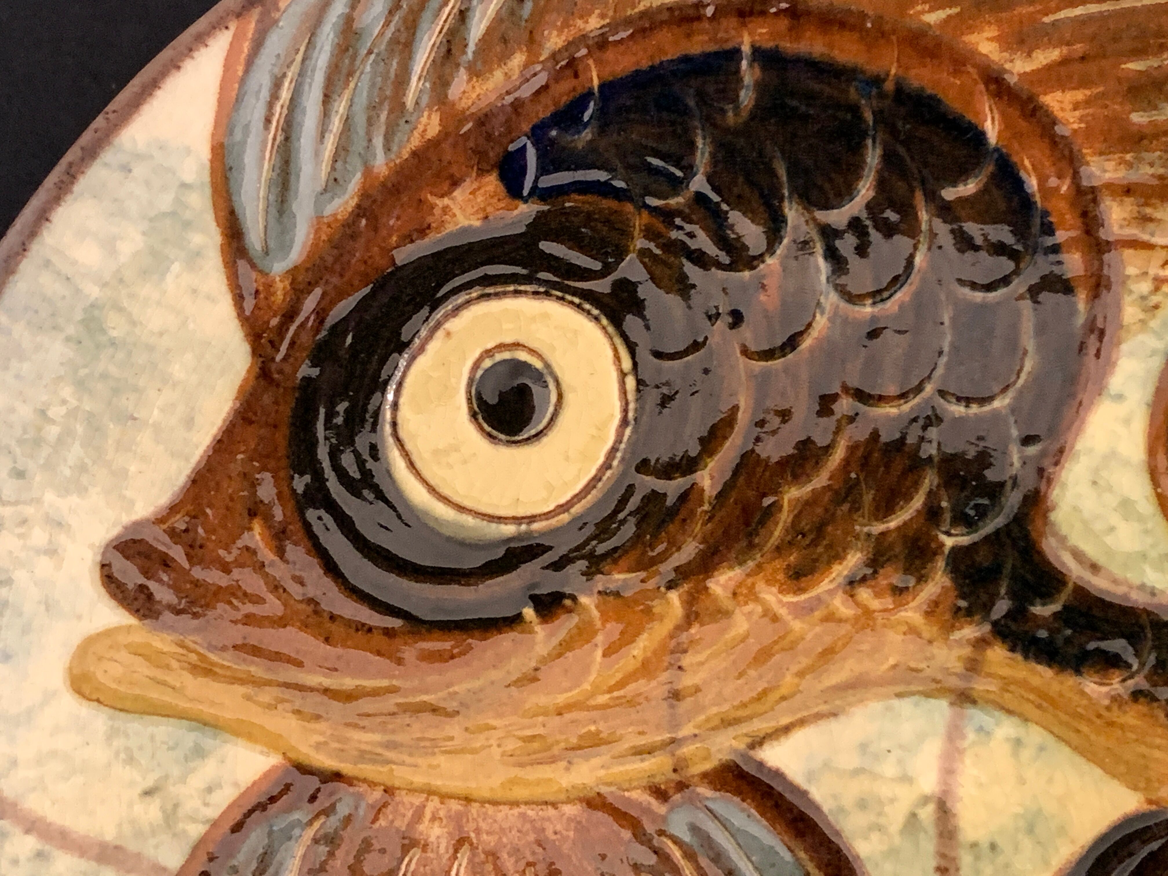 Glazed ceramic dish Puigdemont poisson, 1960