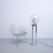 Lampe de sol Sputnik en chrome par Doria Leuchten, années 1970.