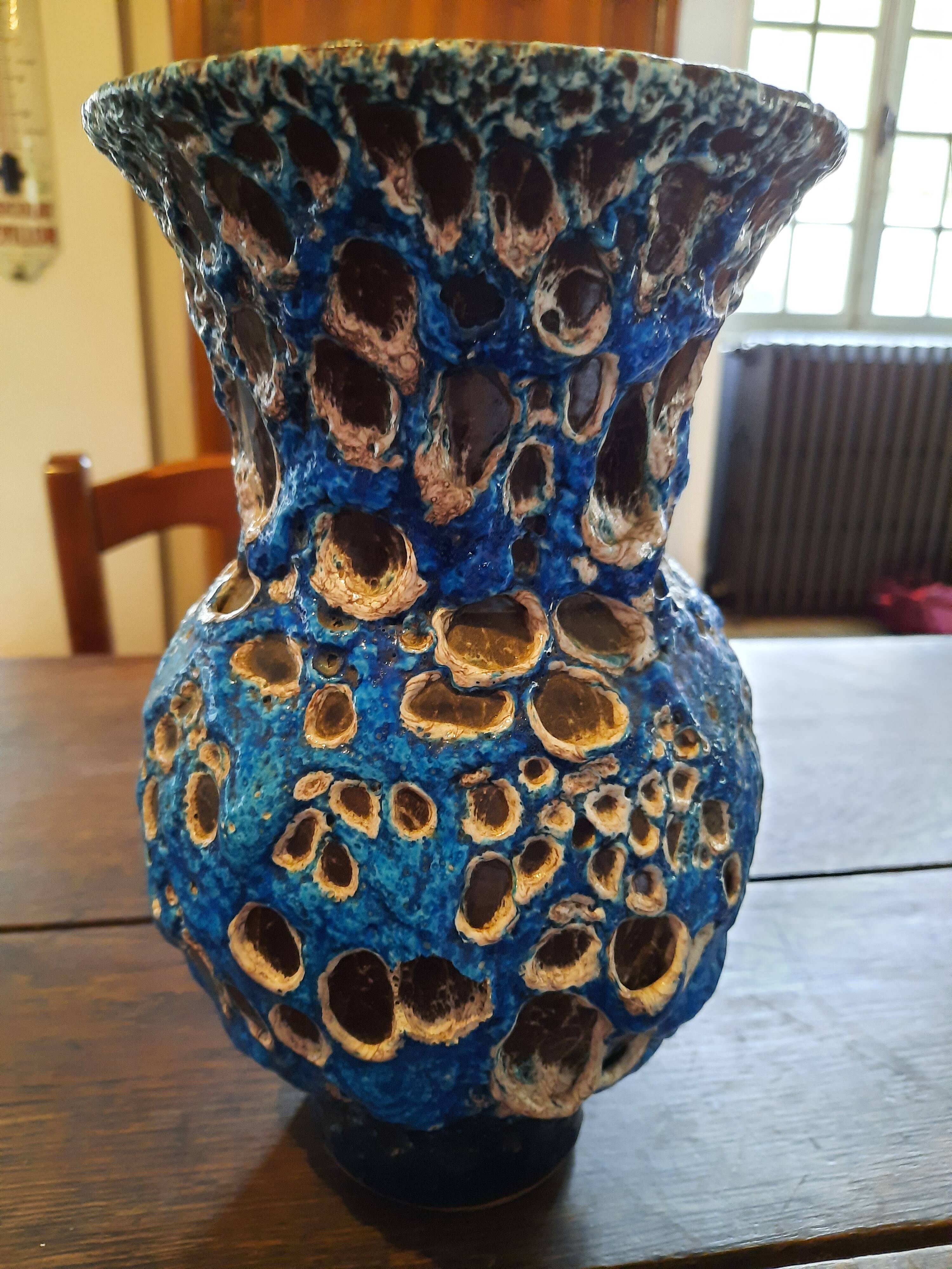 Vase year 60