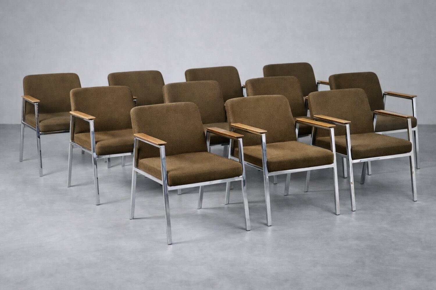 Vintage Mid-Century Modern German Brown Conference Chair from Drabert, 1970