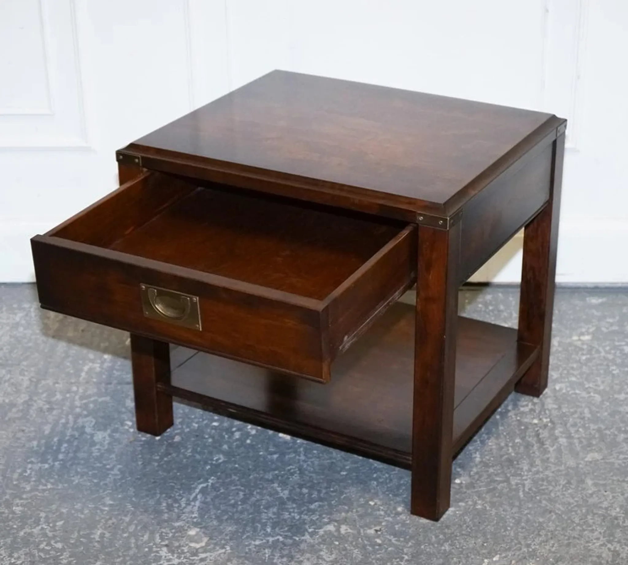 Table de Chevet Vintage Military Campaign en Acajou et Laiton