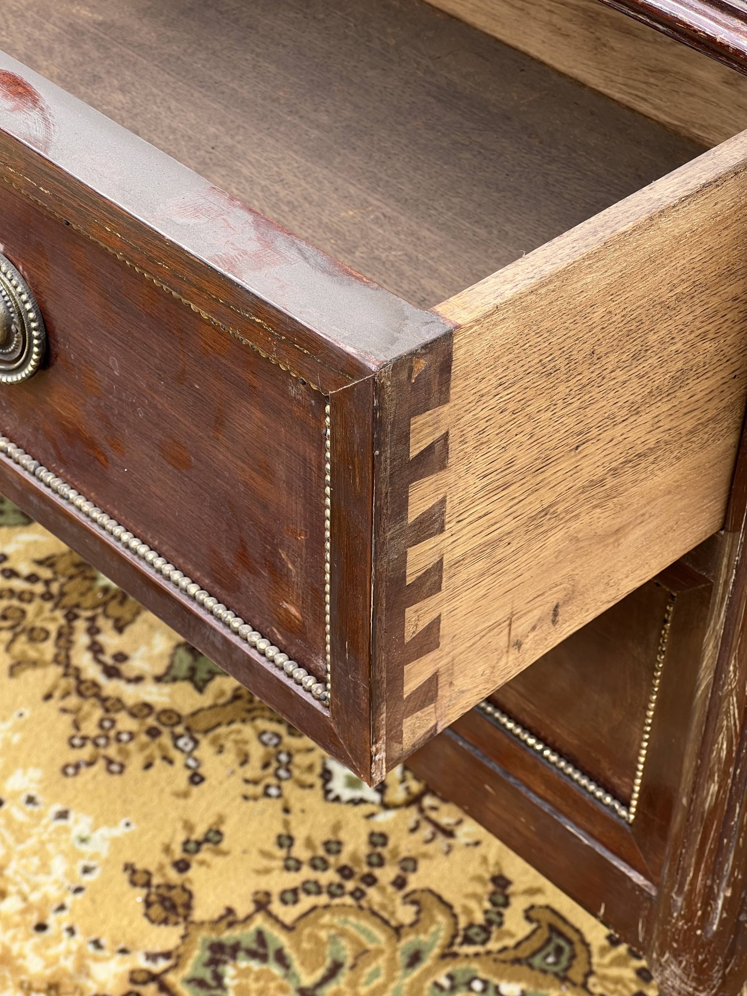 Antique Louis XVI style chest of drawers in Parisian style mahogany