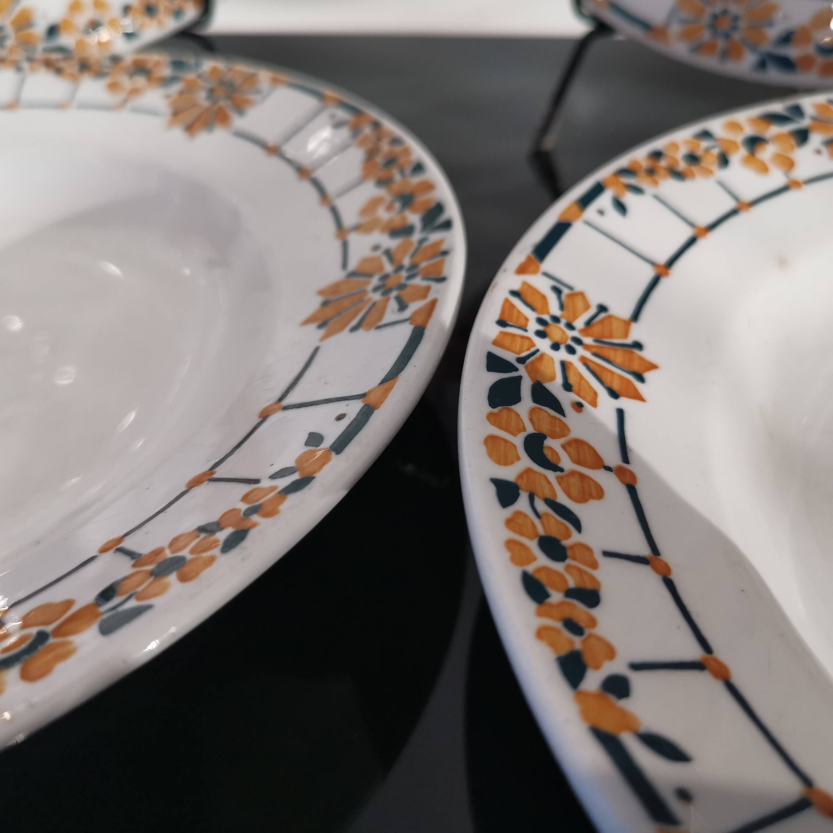 Series of 6 Saint Amand Ceranord soup plates, ocher and green pattern France