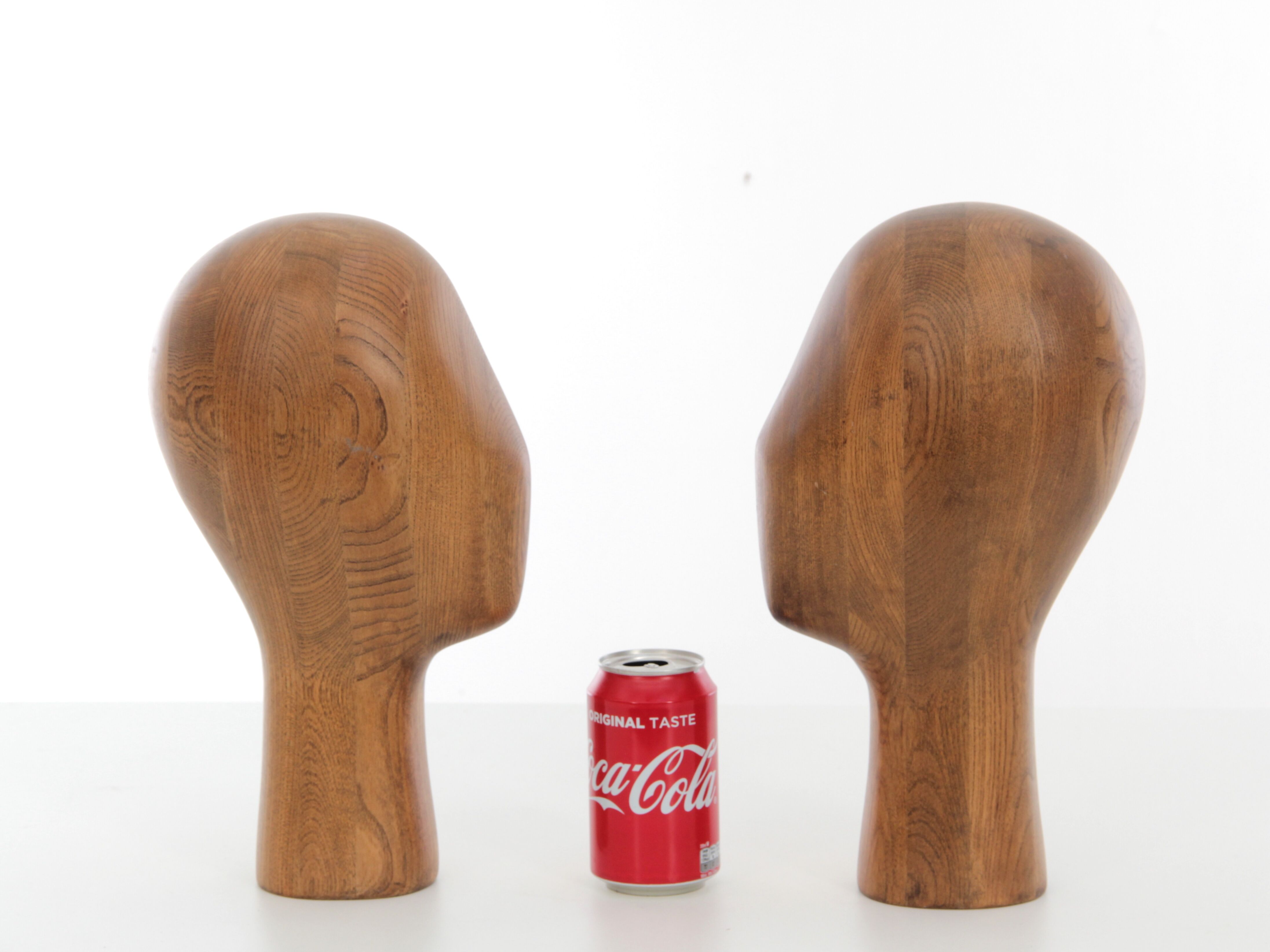 Pair of oak manequin head
