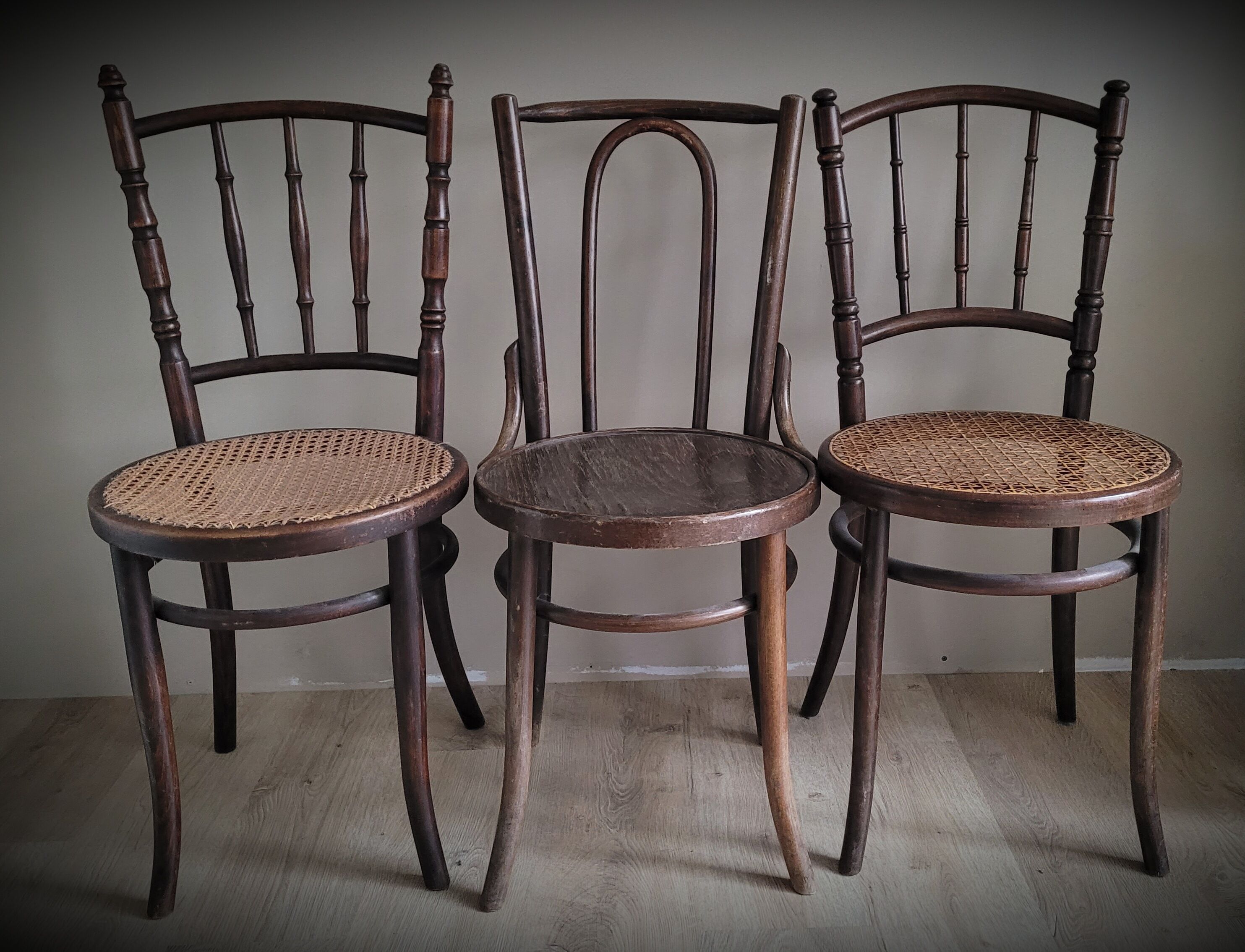 Triangle canned bistro chair