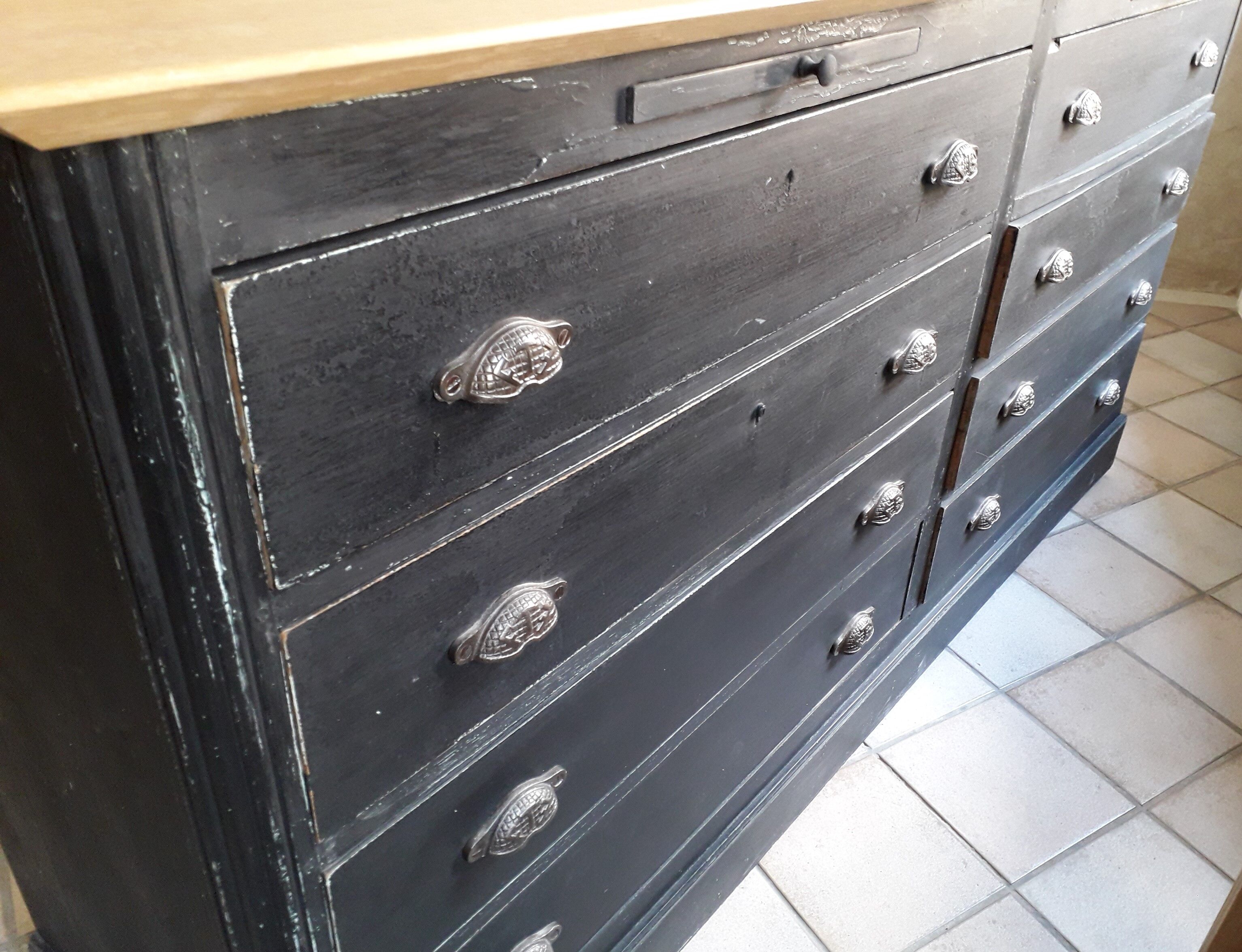 Furniture from craft to drawers