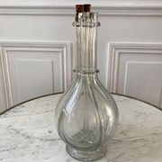 Carafe à liqueur à compartiments en verre moulé début XXème
