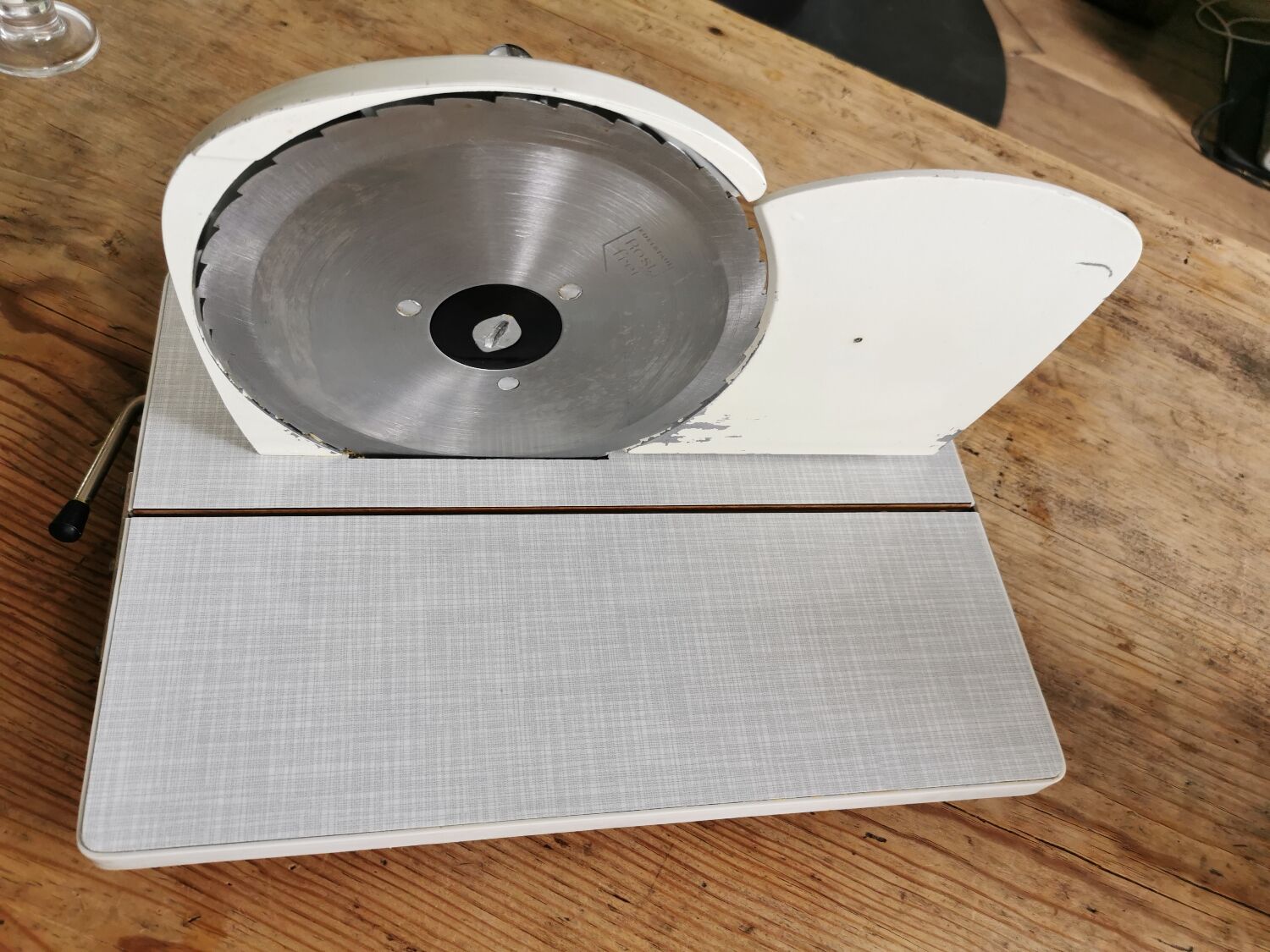 Vintage Formica slicer