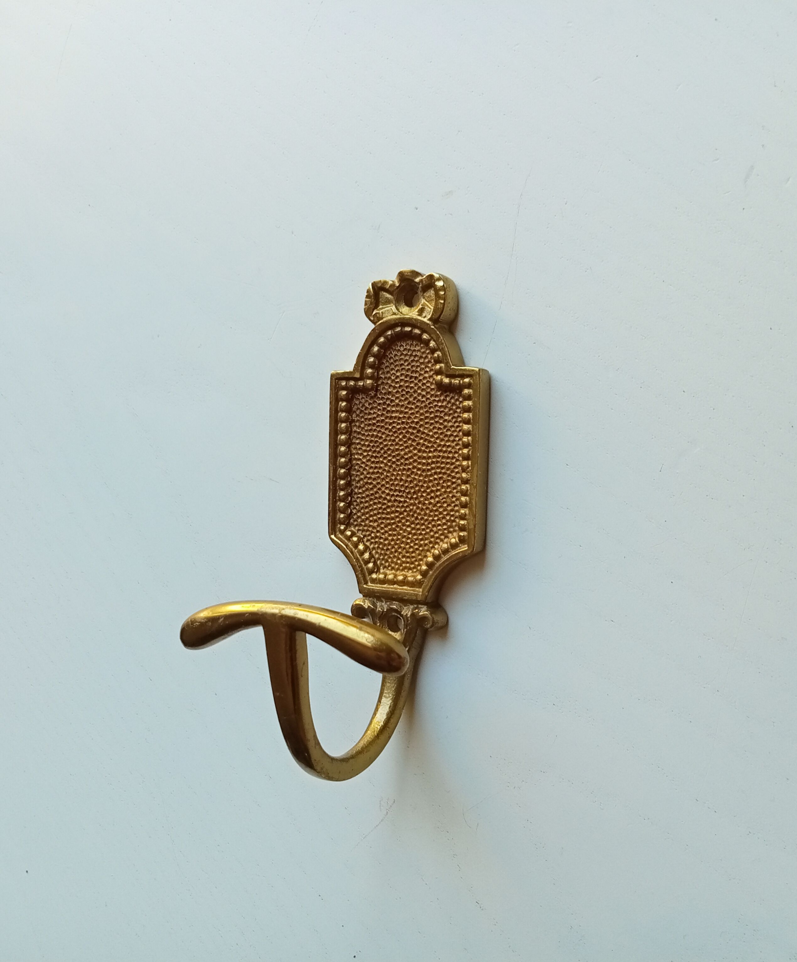 Vintage patère in solid golden brass