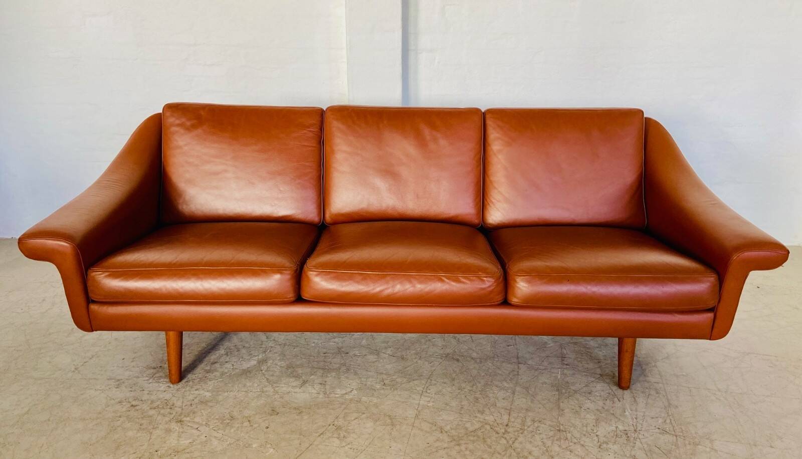Vintage Danish mid-century Aage Christiansen (Matador) cognac leather sofa 60s