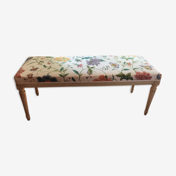 Bench in wood and tapestry
