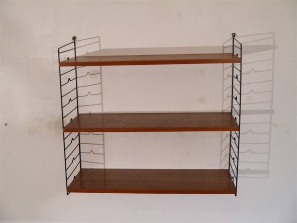 Etagere suedoise string en teck 1960