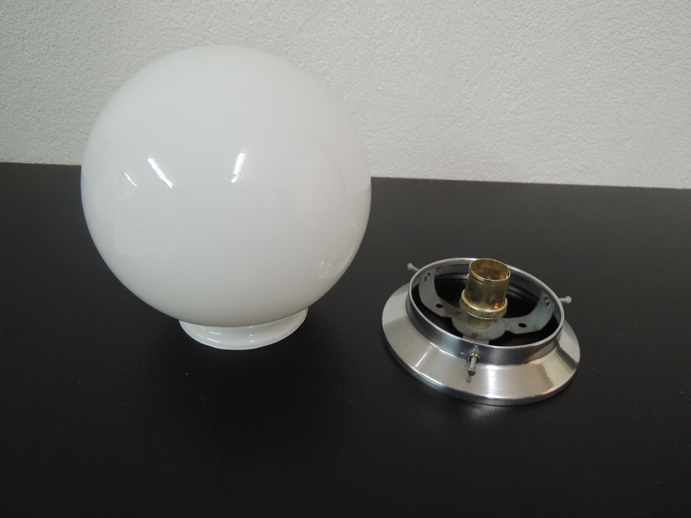 Opaline globe ceiling