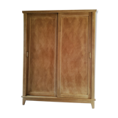 Parisian wardrobe with sliding doors
