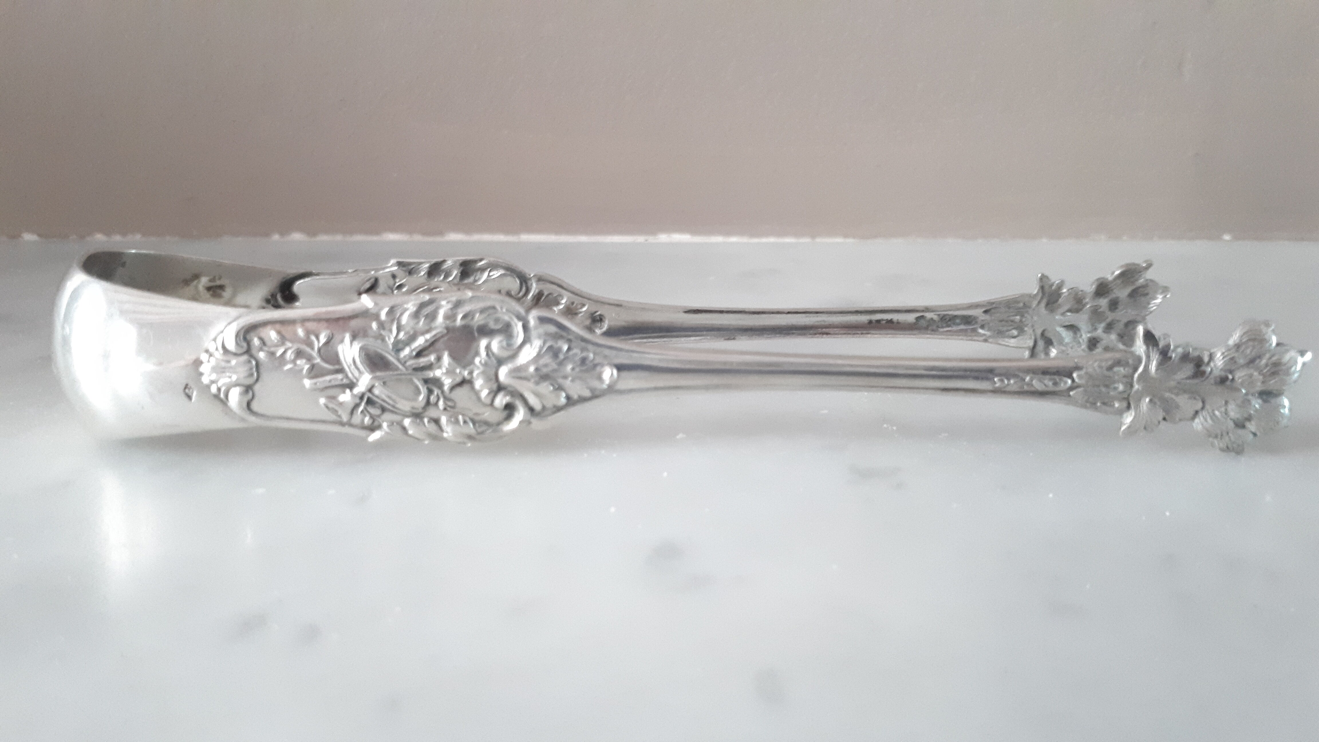 Solid silver sugar clamp lion's claws