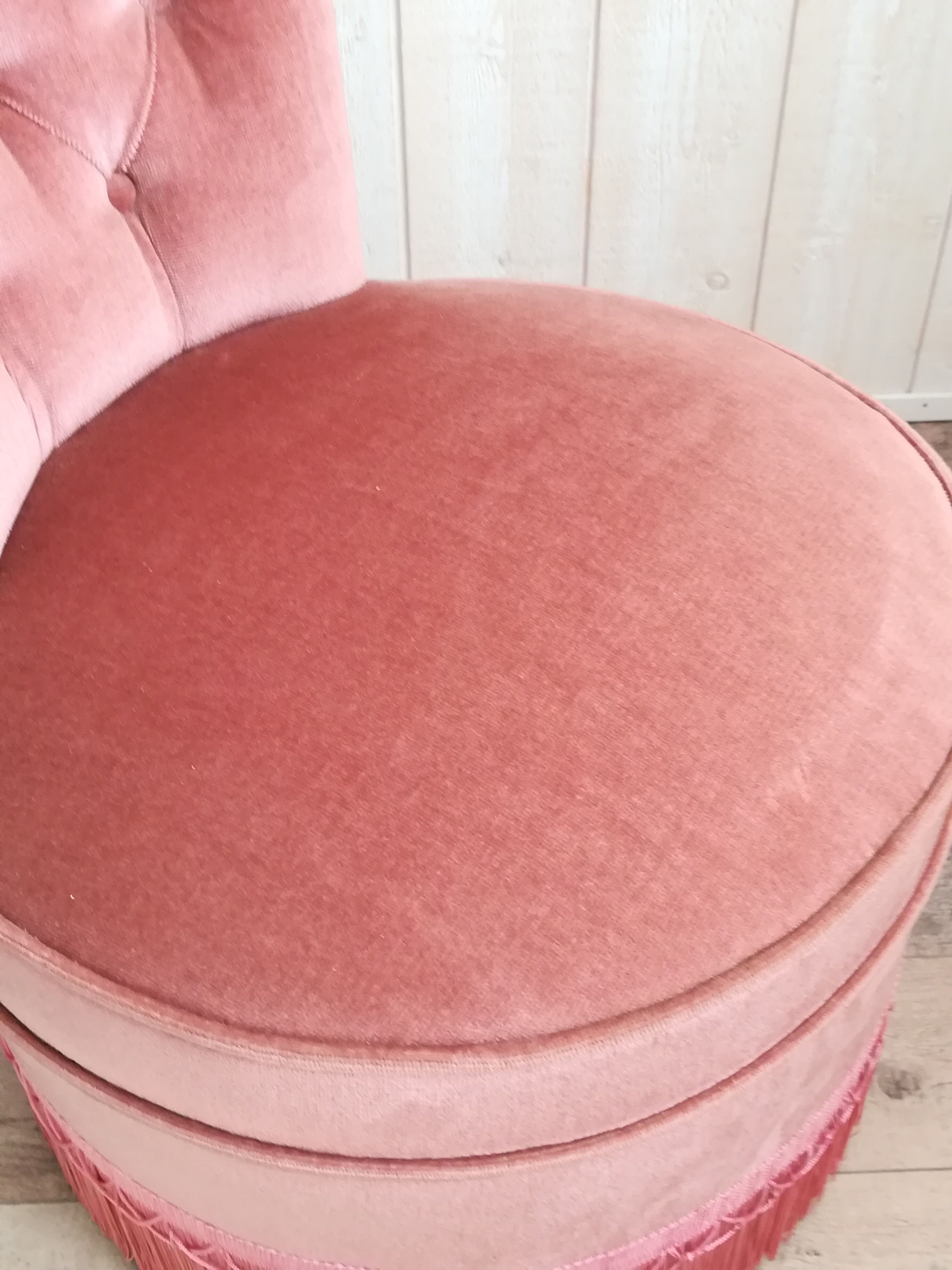 Powder Pink frog armchair