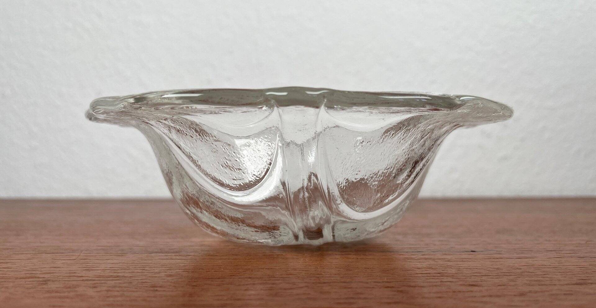 Small vintage bowl from the Eden series in glass by Lars Hellsten for Orrefors, Sweden, 1970s.