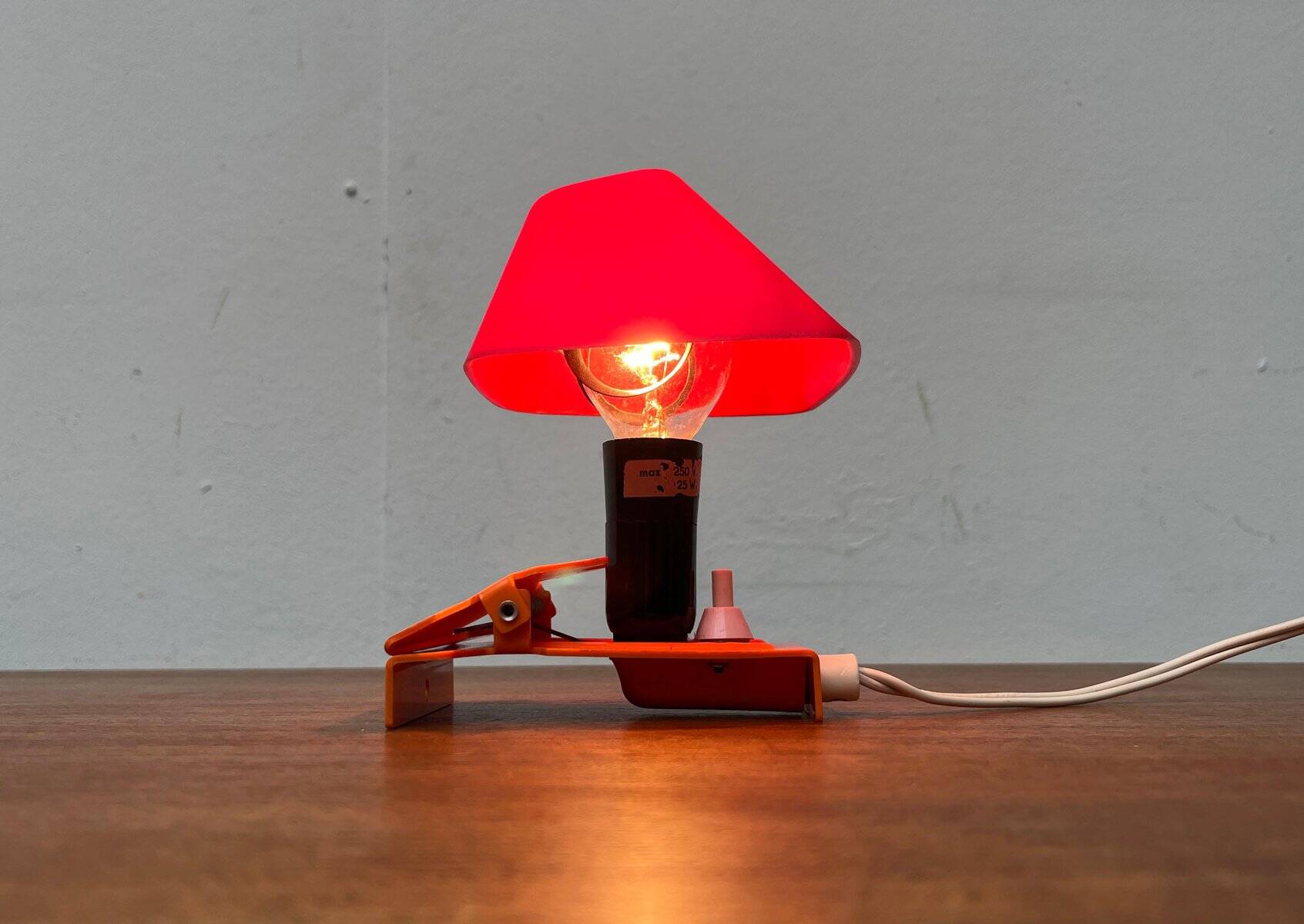 Mid-century East German space age clamp lamp by Krania, 1960s.